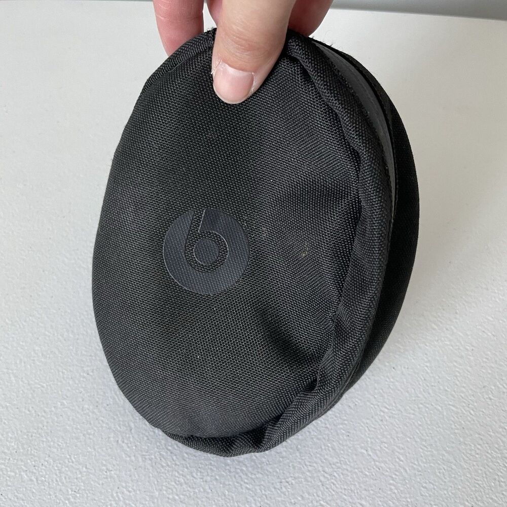 Beats By Dr. Dre Black Headphone Soft Case Bag Zipper - Picture 2 of 8